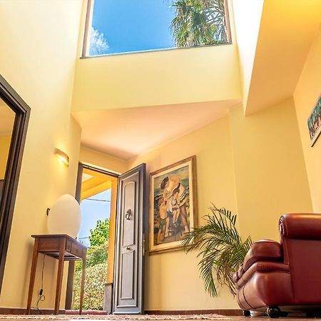 Villa Magdalena Aci SantʼAntonio Exterior foto